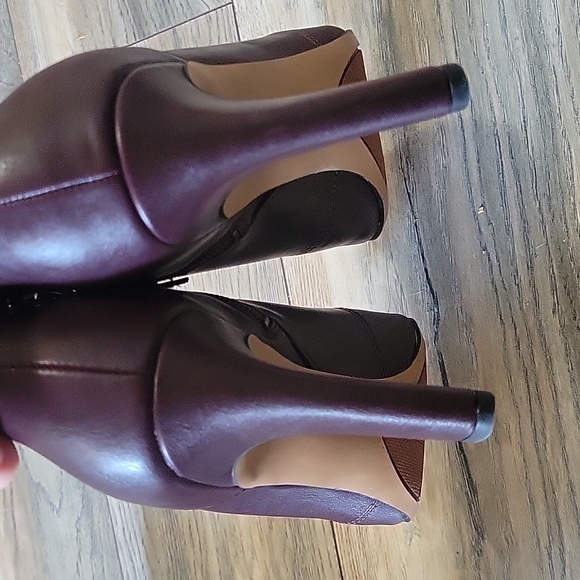 Franco Sarto Booties - Picture 3 of 7